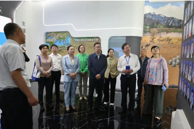 民盟教育論壇專家學者走進蘭州大學